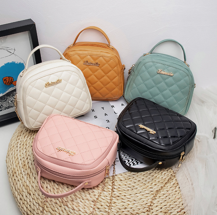 QA-872 - Trendy Sling Bag Pink